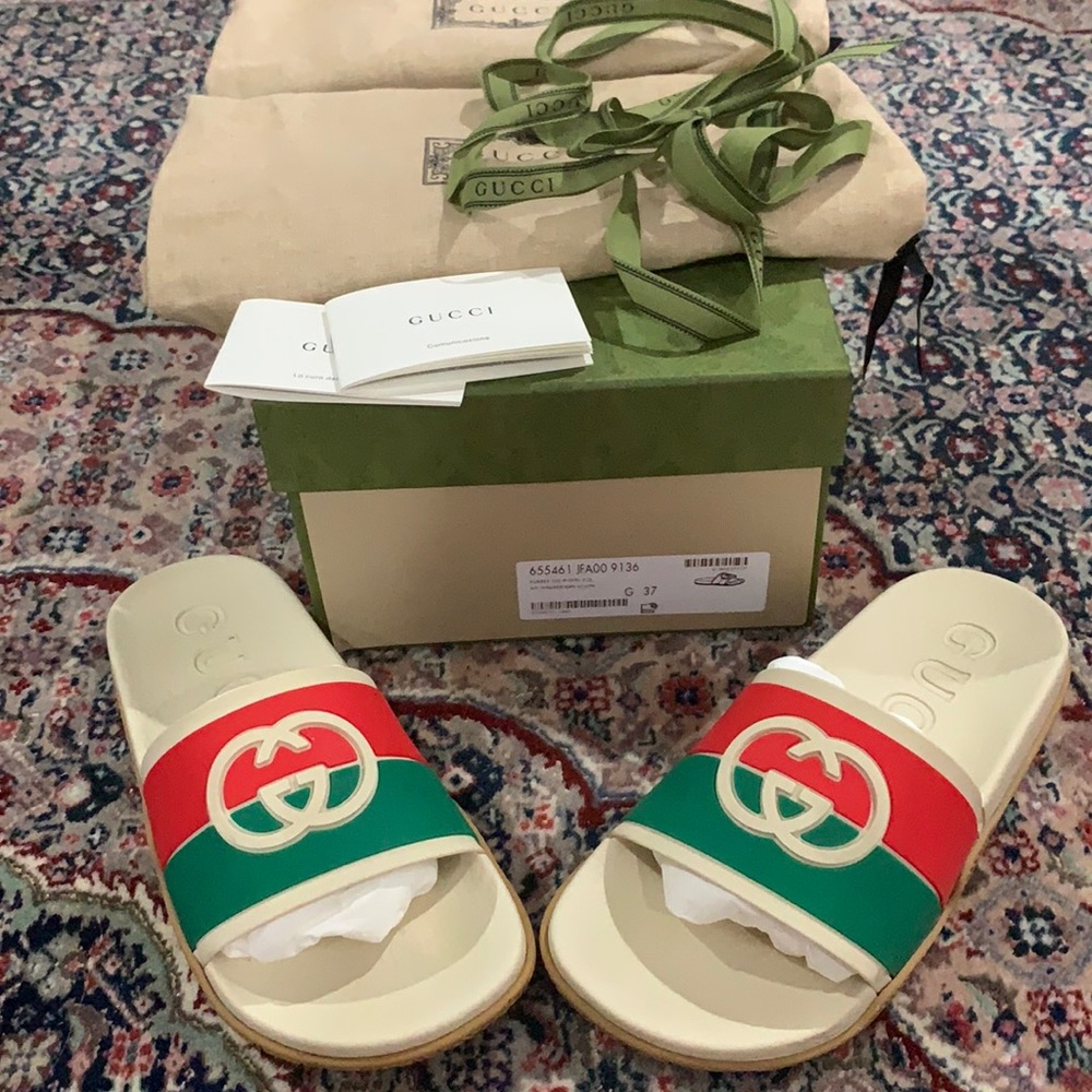 EUC Gucci slides size 37